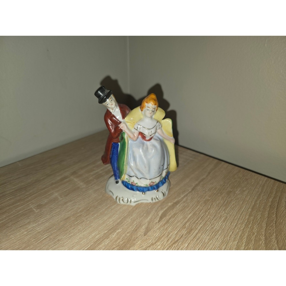 Vintage Occupied Japan Porcelain Figurine Victorian Couple Top Hat Hand Painted